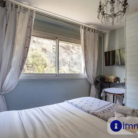 3 Air-conditioned Terrace Sea View *