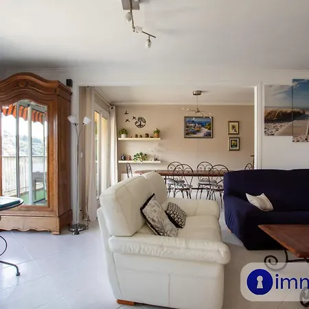 3 Air-conditioned Terrace Sea View בית נופש ניס